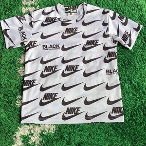 Nike comme short sleeve tee